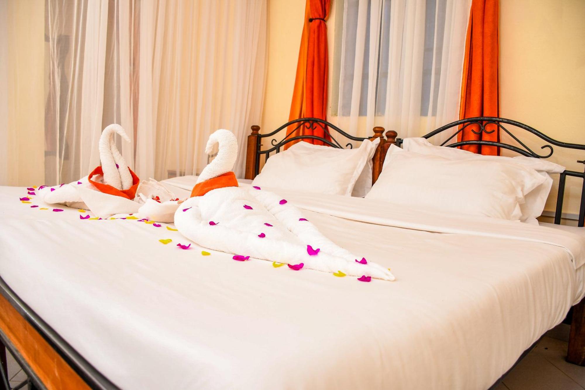 Naivasha Peppercorn Holiday Resort Екстер'єр фото
