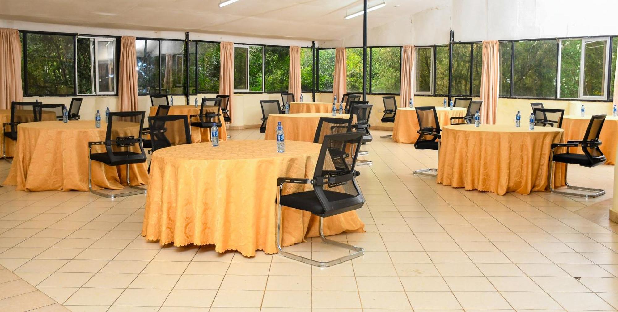 Naivasha Peppercorn Holiday Resort Екстер'єр фото